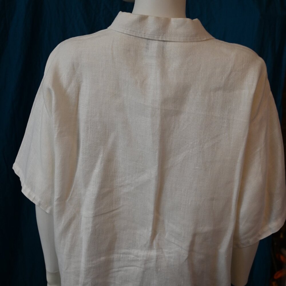 Linen blouse - Picture 5 of 8